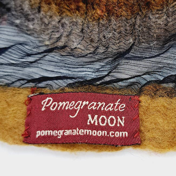 Pomegranate Moon Handmade Nepal Silk Wool Circle Scarf Black Pink Yellow White - Picture 10 of 10